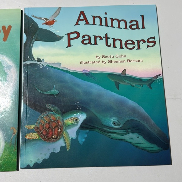 BUNDLE of 2 | Kids | paperback books - Picture 4 of 9
